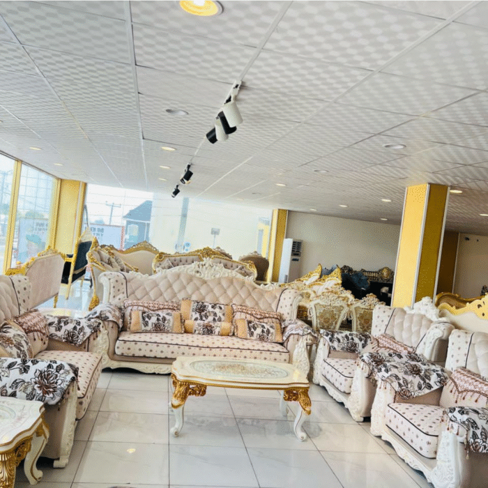 Fabric royal sofa white FRS600026 - Image 1