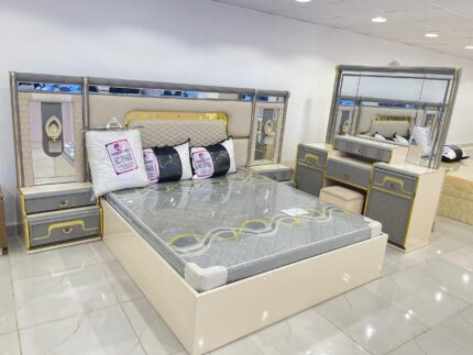 The Sovereign Suite RAF139